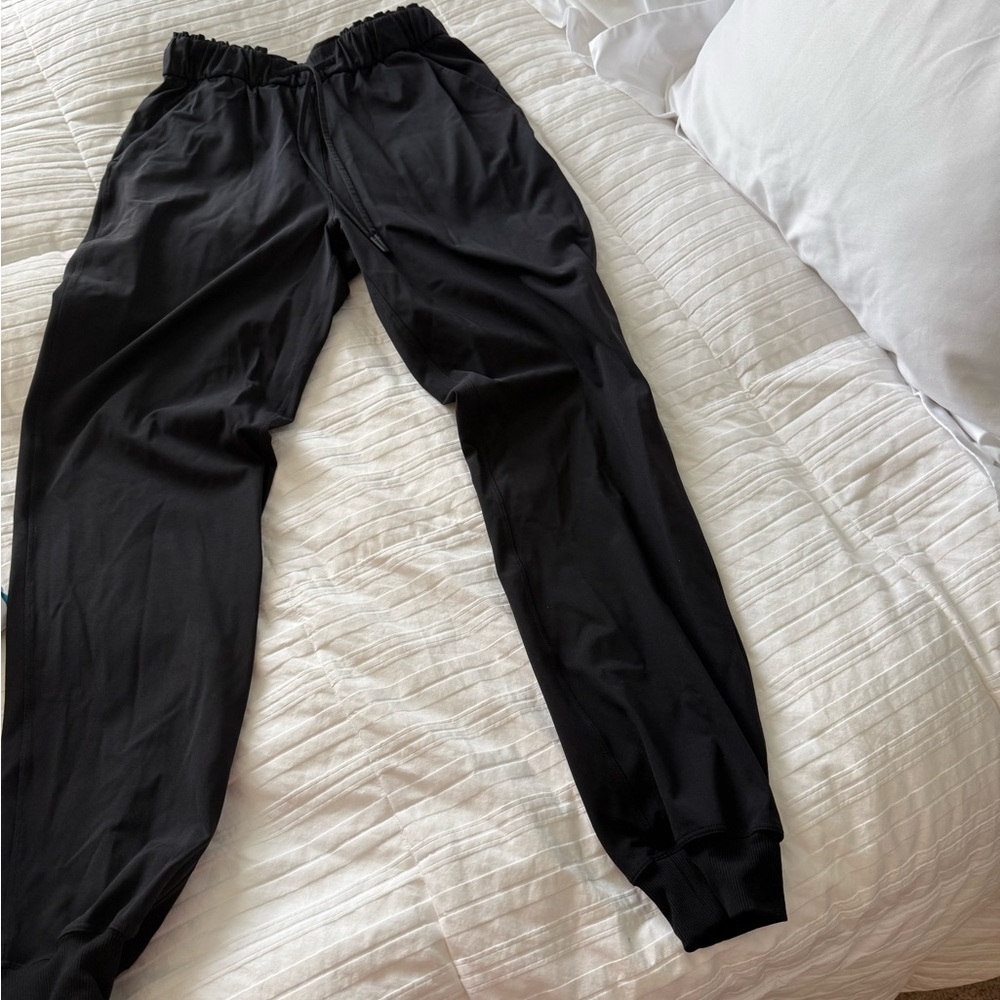 lululemon athletica Black Elastic Waist Joggers